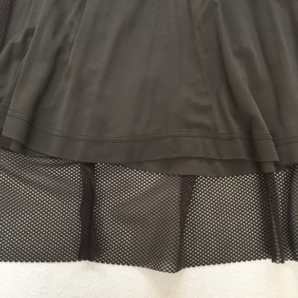 AKRIS Punto Skirt w/ Mesh Overlay sz 10 - Picture 4 of 8